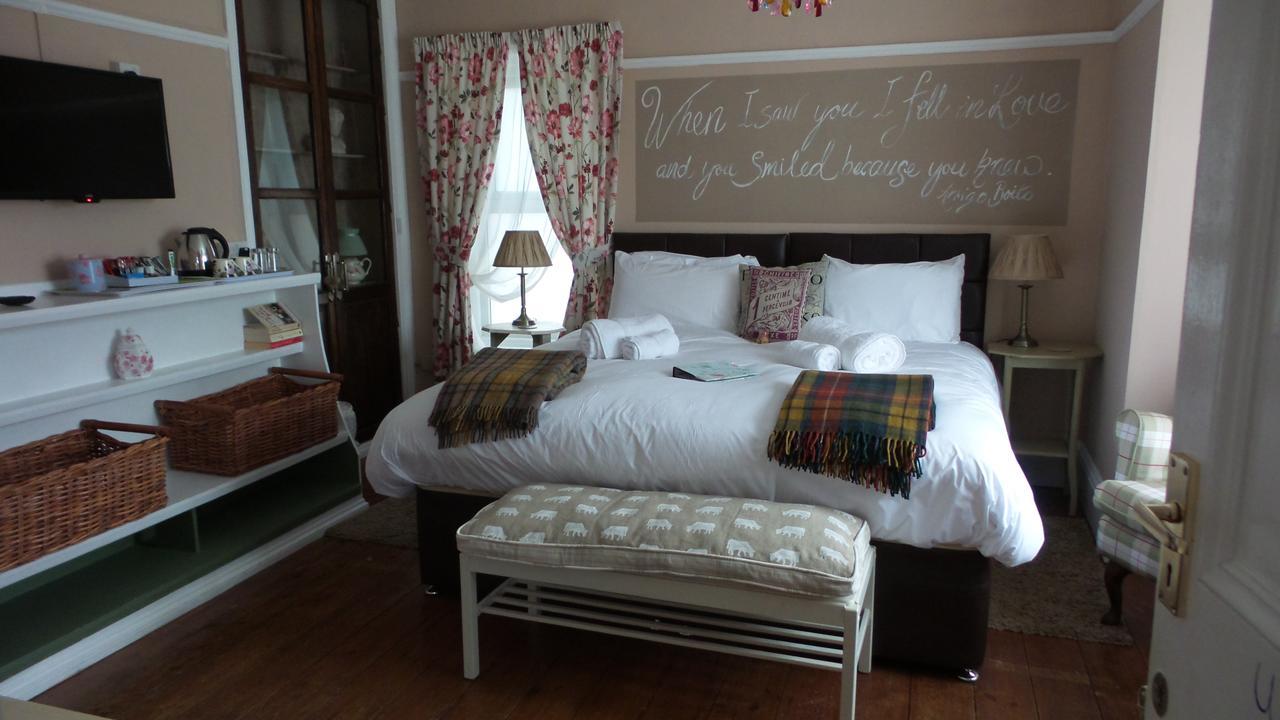 Hooray Henrys Bed and Breakfast Sheringham Εξωτερικό φωτογραφία