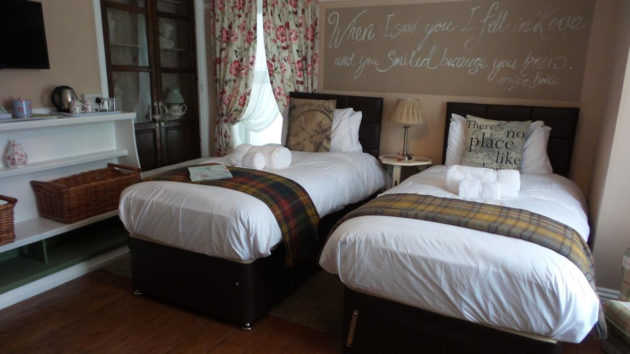 Hooray Henrys Bed and Breakfast Sheringham Εξωτερικό φωτογραφία